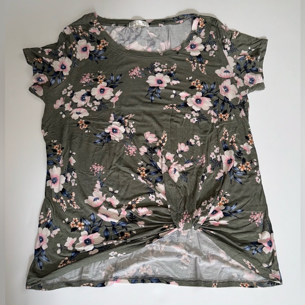 Nine Britton Knot Front Knit Top - Green/Floral - Size Medium